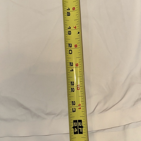 Lululemon Get It On Blouse Angel Wing cream long sleeve 1/4 button - Picture 5 of 6